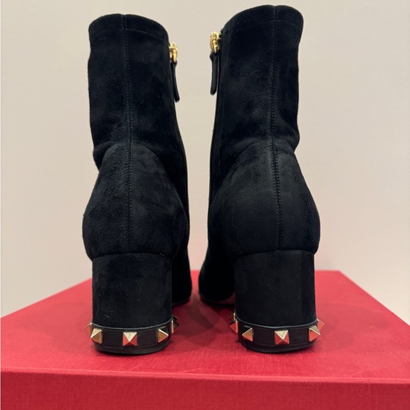Valentino rockstud Black Ankle Boots with Studded Heel - Picture 6 of 11